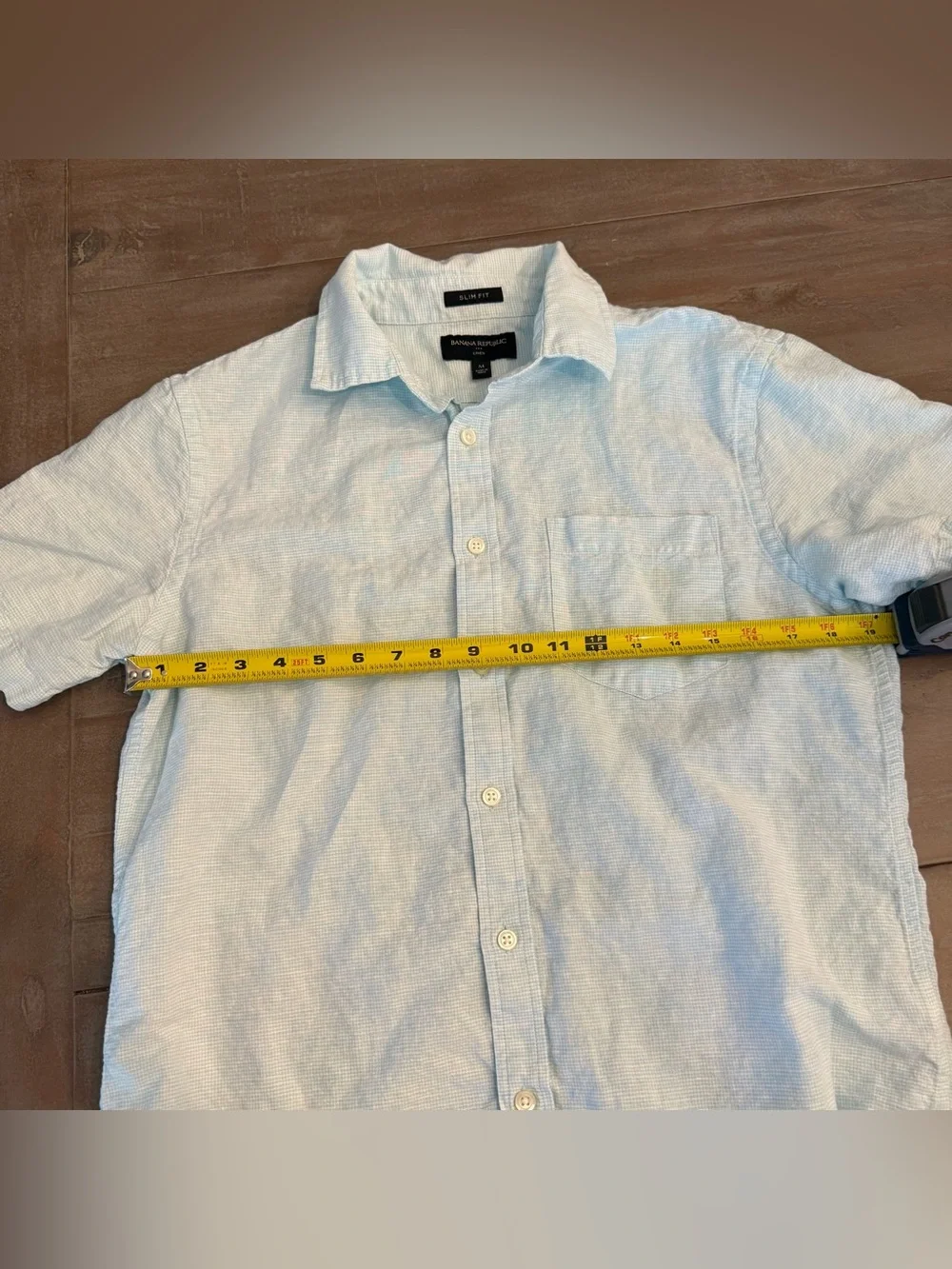 Banana Republic Slim Fit Men’s Linen Blend Button Up Shirt Sz Med Light blue